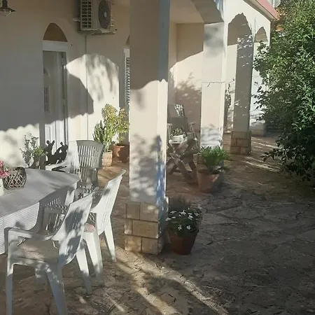 شقة Barbarosa *
